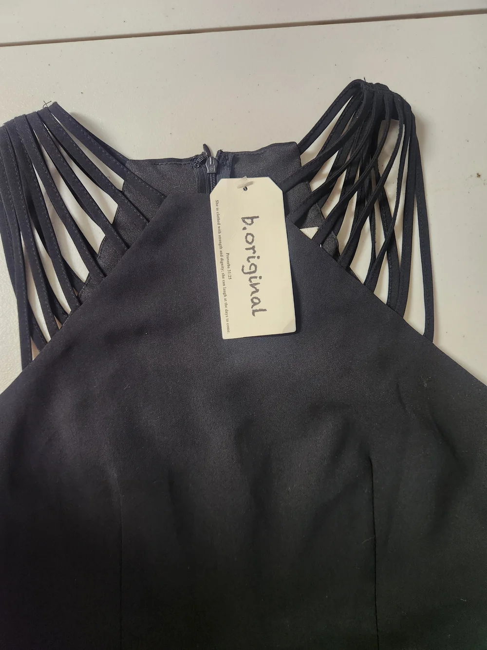 Black Multi Spaghetti Strap Shorts Romper Sz Small NWT - Picture 9 of 9